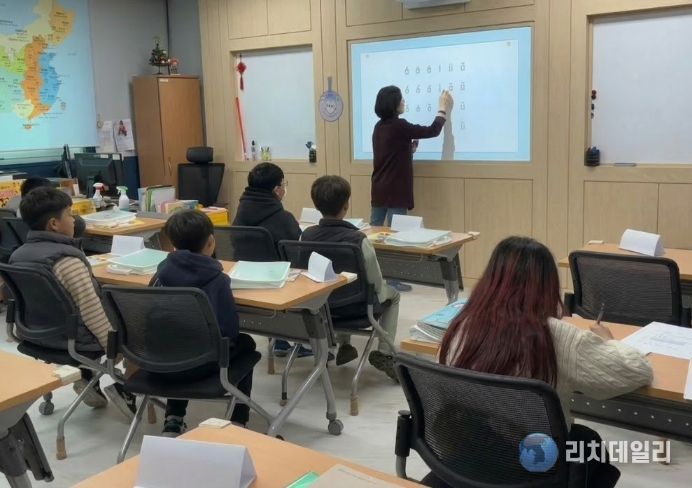 이주배경 학생 이중언어 교육 프로그램