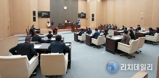 제348회 춘천시의회 임시회 제1차 본회의