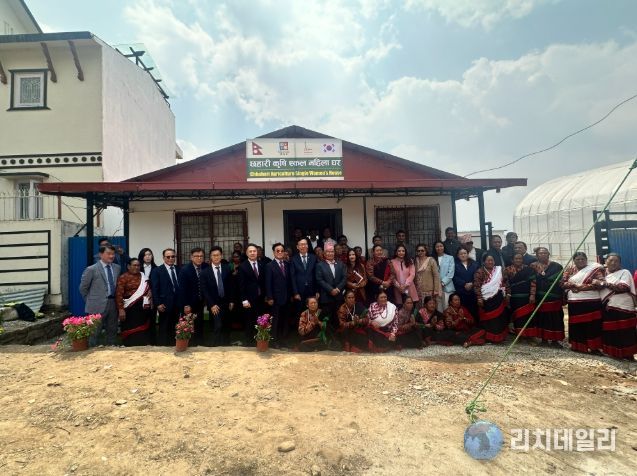 철원군수 이현종, 주네팔대한민국대사 박태용, 네팔랄릿푸르시 시장, 여성단체 회장