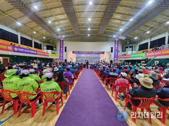 신안군, ‘제4회 체육회장기 생활체육대회’ 성황리 종료
