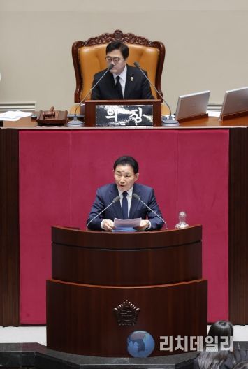 박용갑 의원 본회의장