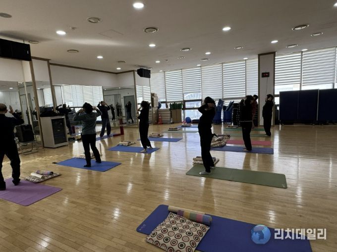 몸 펴기 생활운동 프로그램 운영 사진