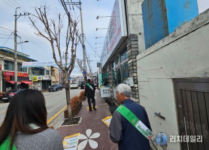 율면 청소년지도위원회, 청소년 선도 및 보호 활동 실시