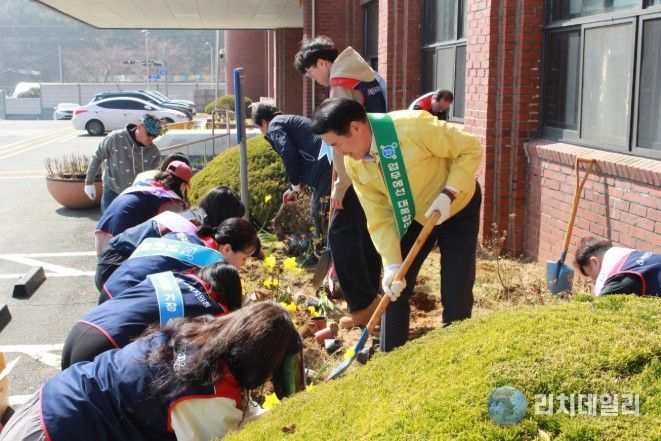식목일 맞이 ‘청렴 문화 확산 캠페인’