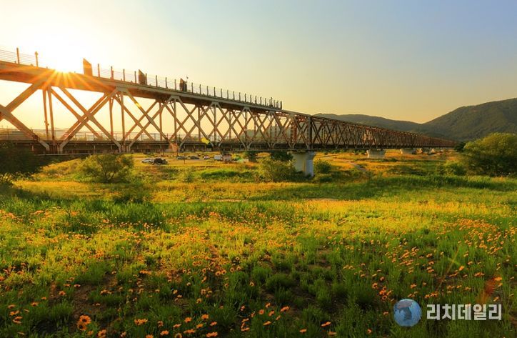 김해낙동강레일파크 `왕의 노을` 모습 낙조 모습